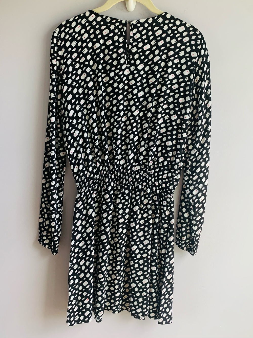 Benetton Mini Dress Black White Abstract Dots Long Sleeve Cinch Waist EUC Small